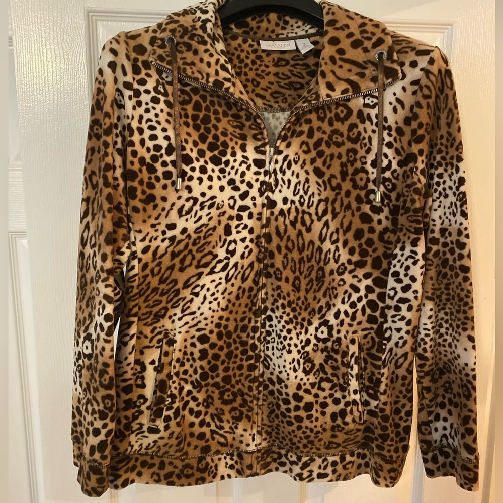 Cheetah Print Pullover- Weekend by Chico’s Size 2